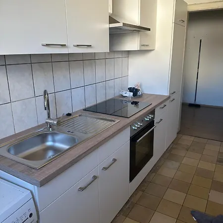 Schoenes In * Essen