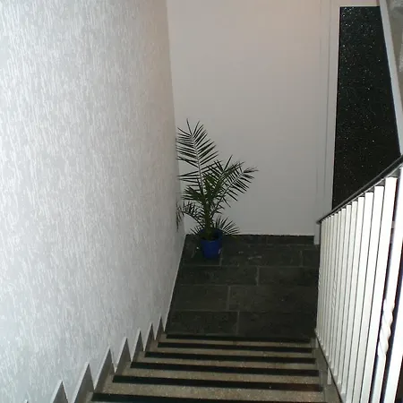 Apartman Schoenes In *
