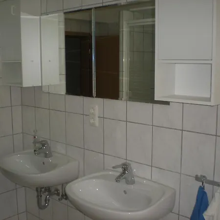 Schoenes In Апартаменты Эссен